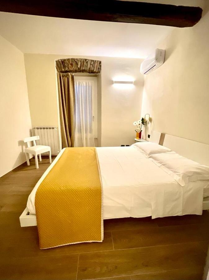 Opera Apartment Sarzana Exterior photo